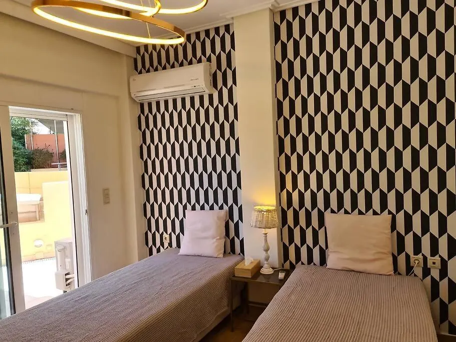 Aelia Luxury Apartment With Private Entrance Karavomylos